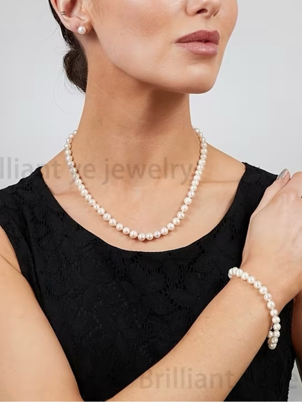 Elegant White Pearl Necklace with Matching Bracelet and Studs